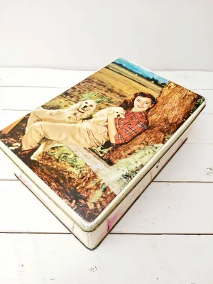 Retro chocoladeblik 'Jacques superchocolat' met foto van dame met blonde hond en blonde puppy
