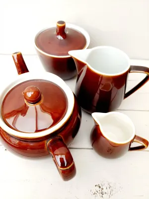 Vintage theepot bruin glazuur met bijpassend roomstel - Villeroy &amp; Boch Luxembourg - Terre a feu