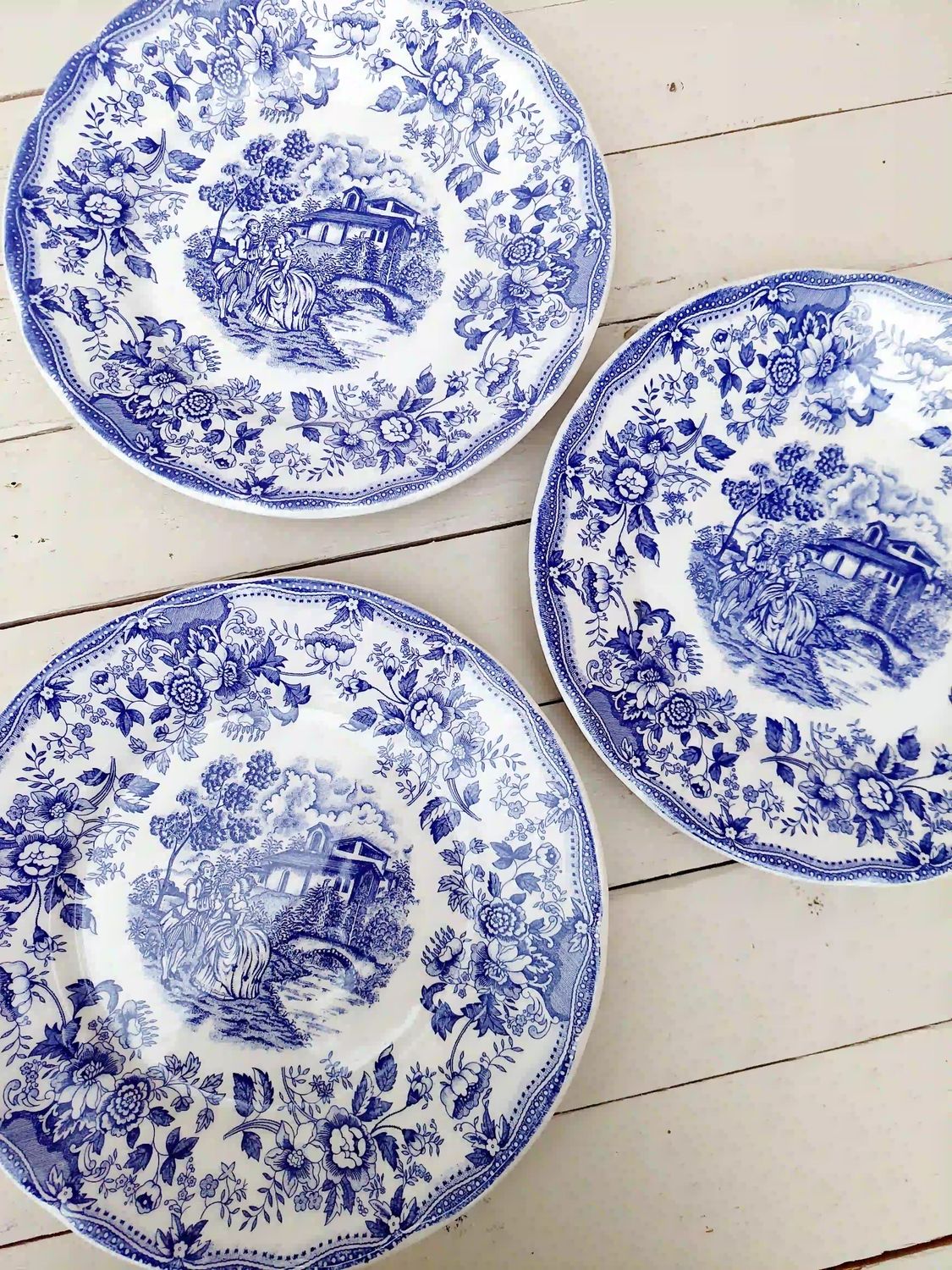Vintage dinerborden Ironstone Tableware - blauw wit - made in Italy - set van 3