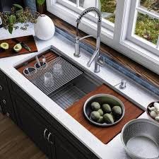 ​SINKS &amp; ACCESSORIES