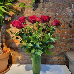 12 Red Roses