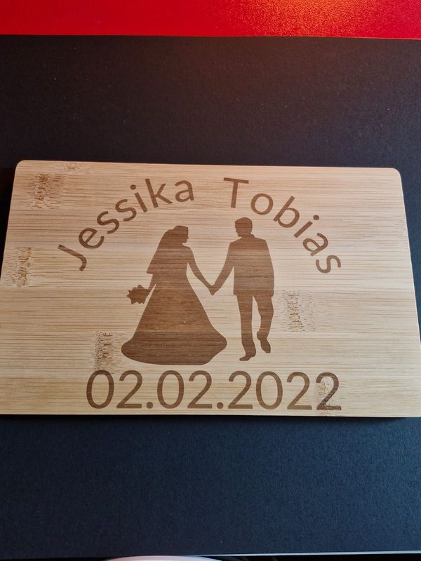 01 Bambus oder Holz Frühstücksbrett "Hochzeit" Nach Wahl