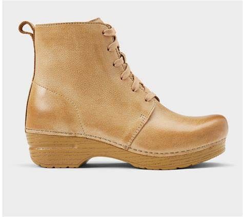 Stapled Sigourney Honey Distressed