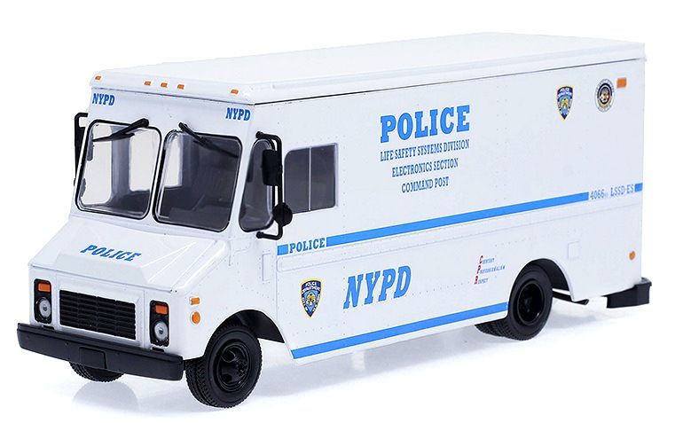 1/43 NYPD Life Safety System Divisions 1993 Grumman Olson