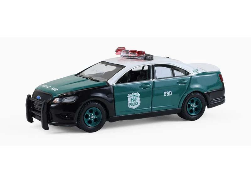 1/64 NYPD Vintage Tribute Livery 2014 Ford Taurus