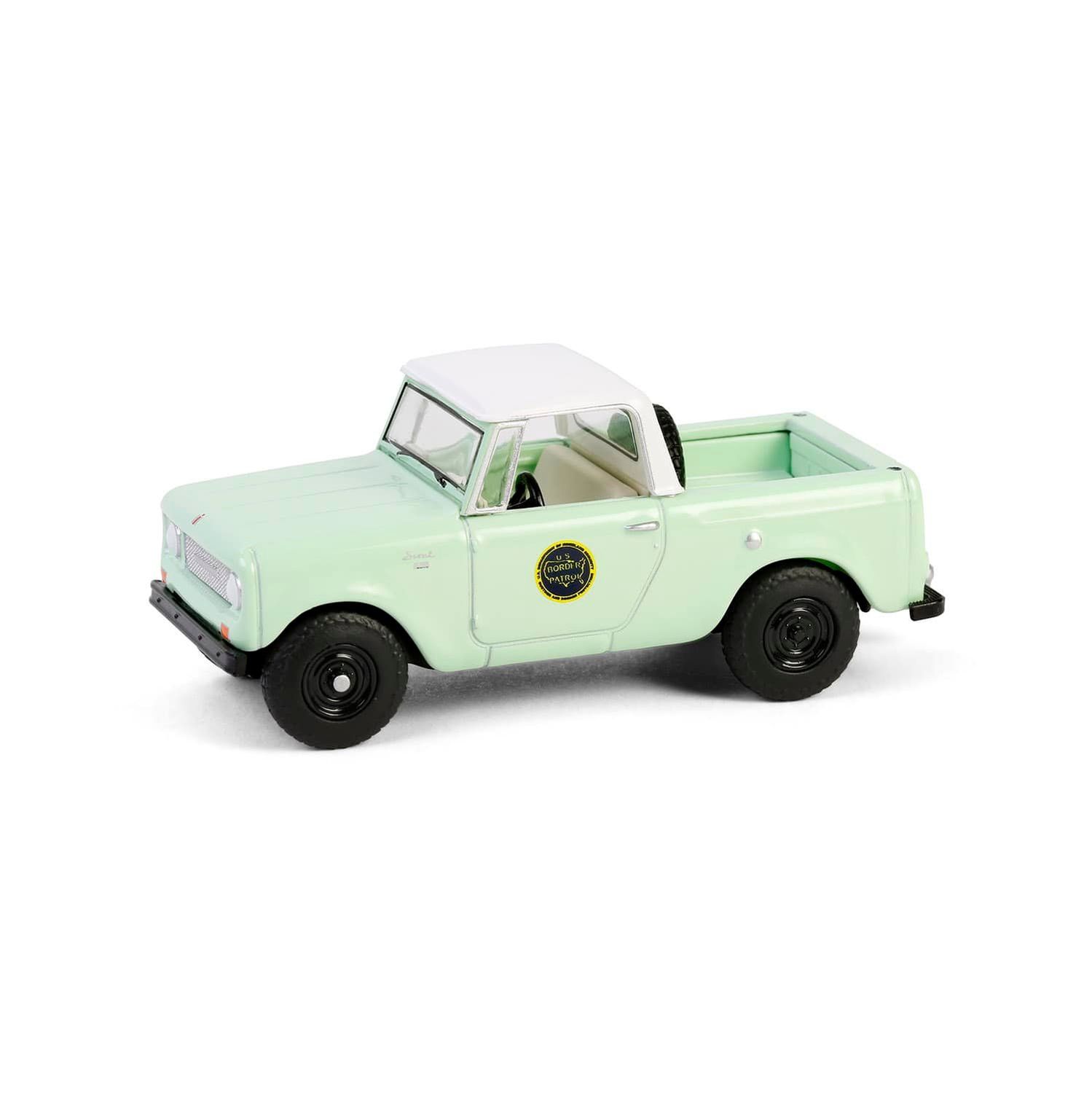 1/64 U.S. Customs and Border Protection 1969 Harvester Scout Half Cab