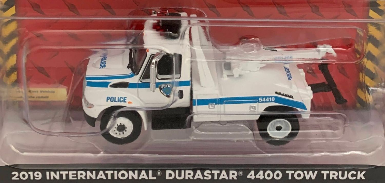 1/64 Port Authority of New York and New Jersey Police 2019 International Durastar 4400 Tow Truck