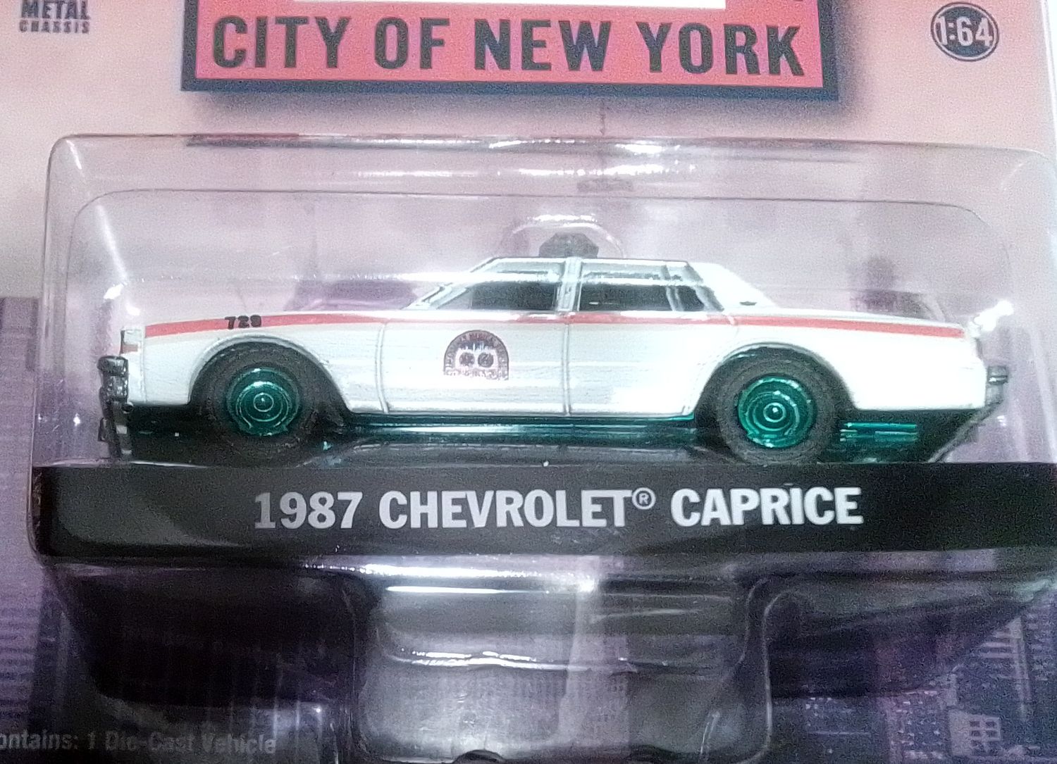 1/64 GREEN MACHINE CHASE - NYC EMS (City of New York Emergency Medical Service) 1987 Chevy Caprice