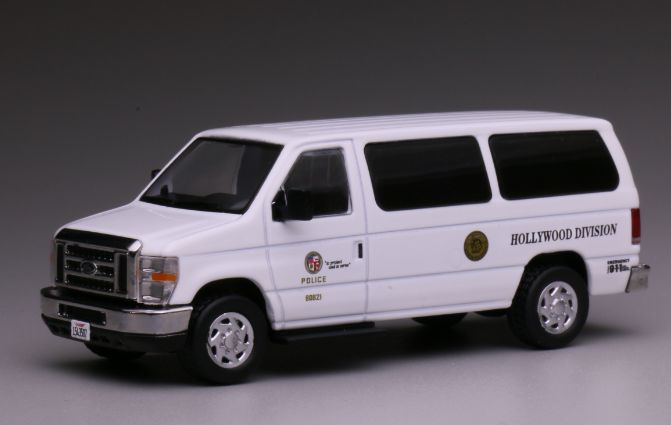 1/64 LAPD Police Hollywood Divison Ford E-350 van