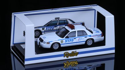 1/64 NYPD Auxiliary Ford Crown Victoria