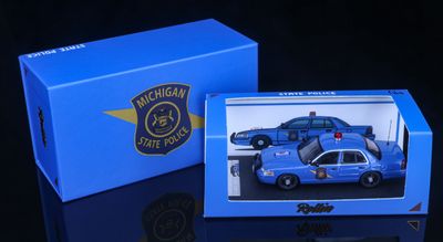 1/64 Michigan State Police Ford Crown Victoria (with gift box as shown)