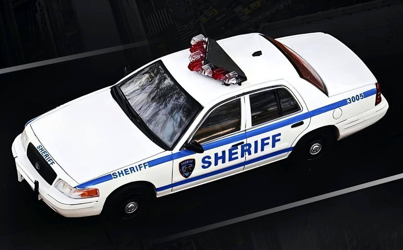 1/64 New York City Sheriff Ford Crown Victoria