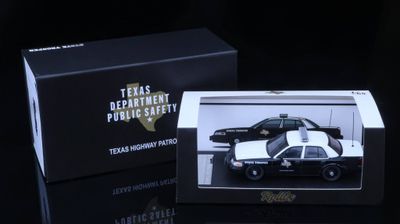 1/64 Texas Highway Patrol Ford Crown Victoria (with gift box)