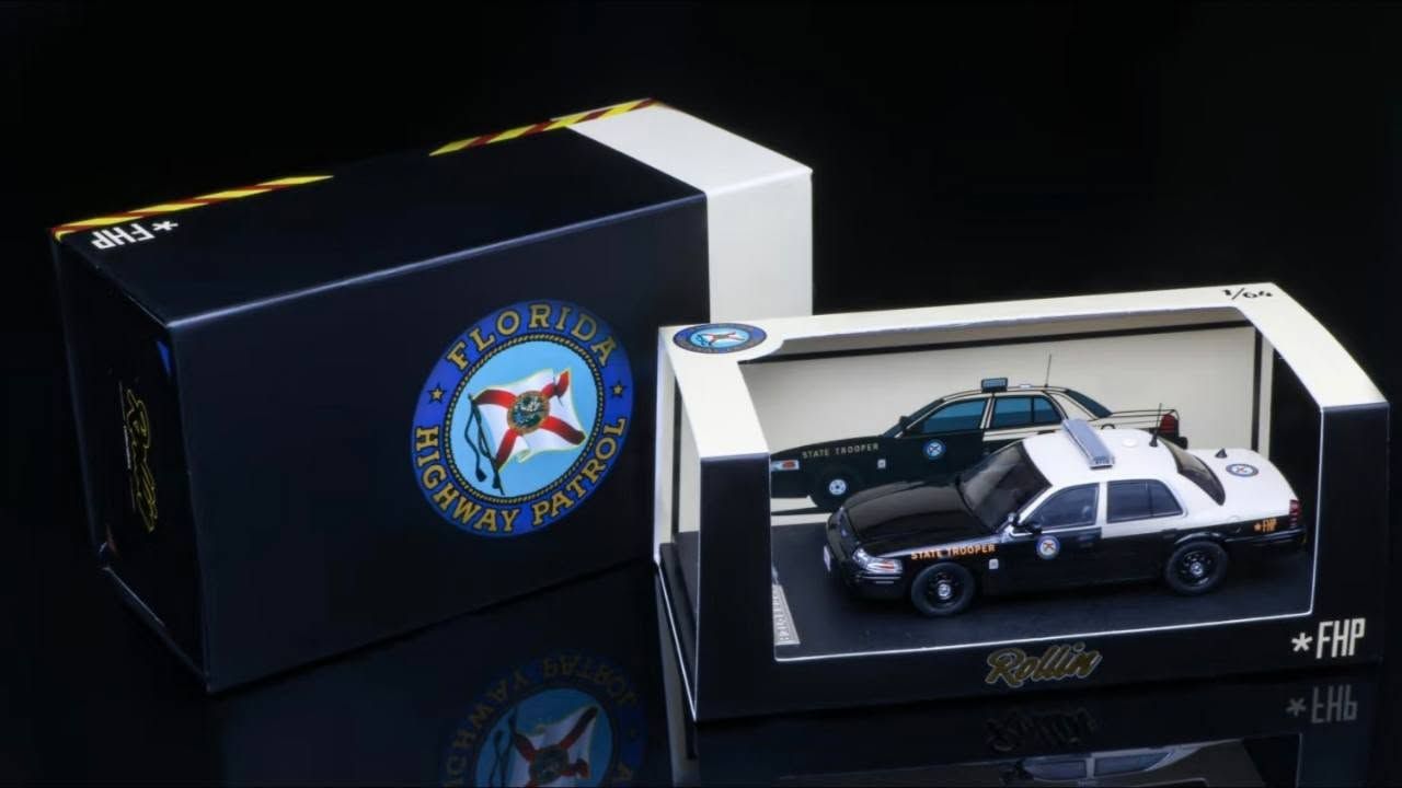 1/64 Florida Highway Patrol Ford Crown Victoria (with gift box)
