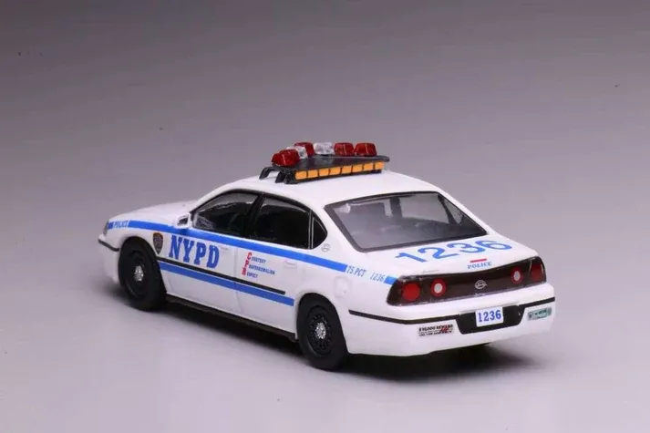 1/64 NYPD Chevrolet Impala