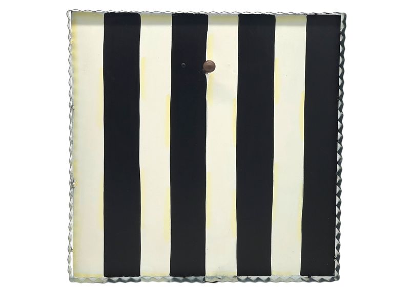 Black &amp; White Display Board