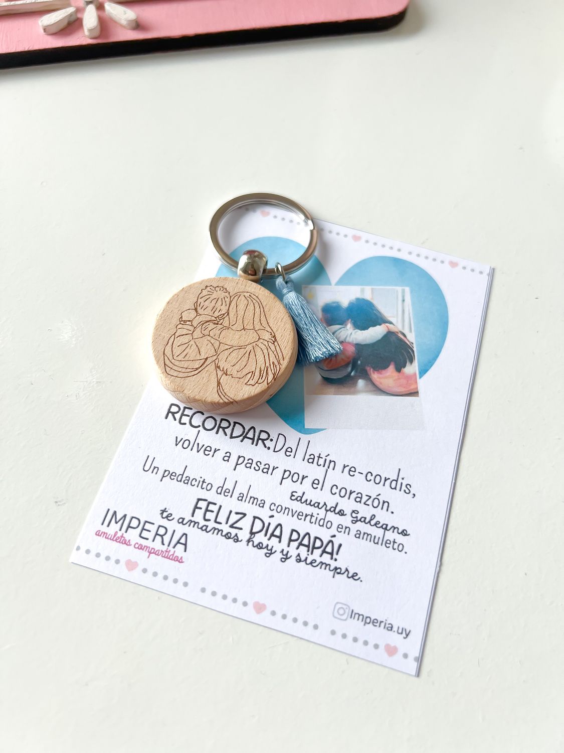 LLAVERO PAPÁ CIRCULAR CON ILUSTRACIÓN