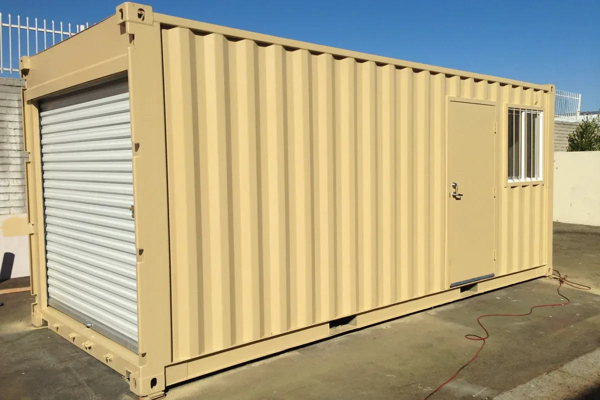 Multi Use 20&#39; Container with Roll up Door &amp; Entry Door