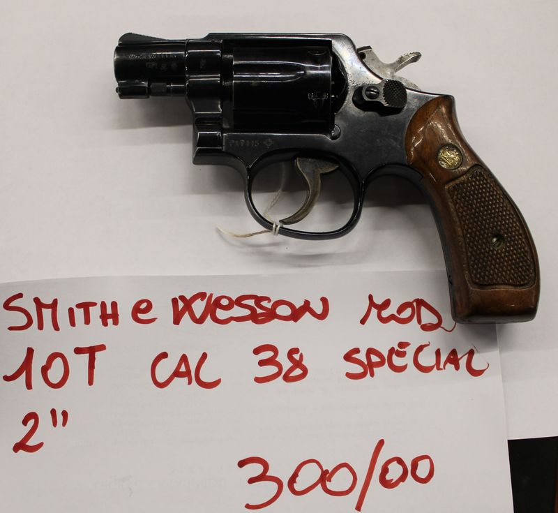 SMITH & WESSON CAL. 38 SPECIAL a 300,00€