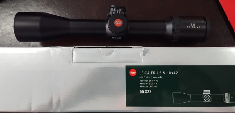 OTTICA LEICA  Er i 2.5-10x42 a 1000,00€