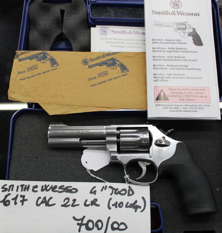 SMITH & WESSON CAL 22 L.R. a  700,00€