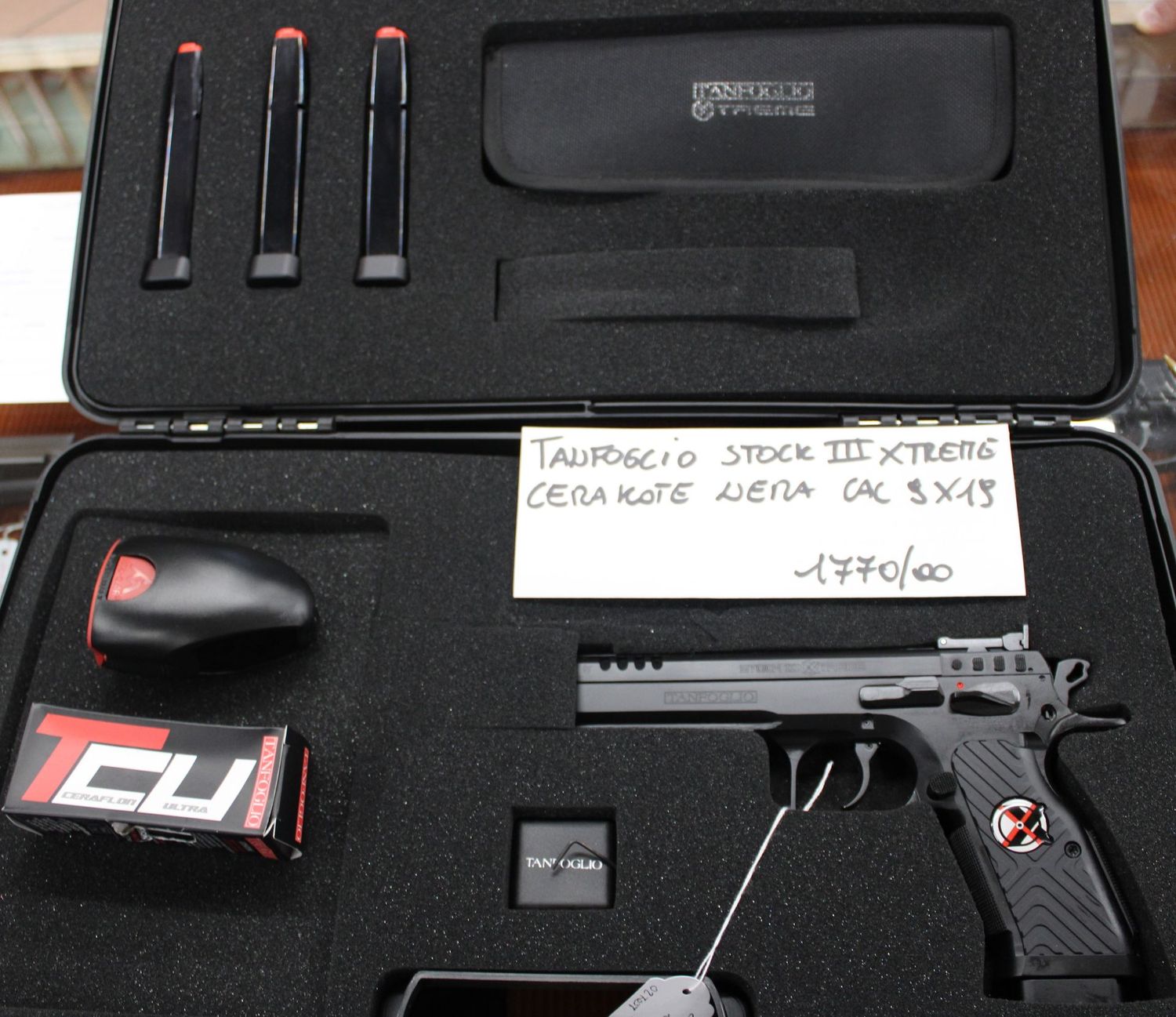 TANFOGLIO STOCK III XTREME CERAKOTE NERA CAL. 9X19 a 1770,00€