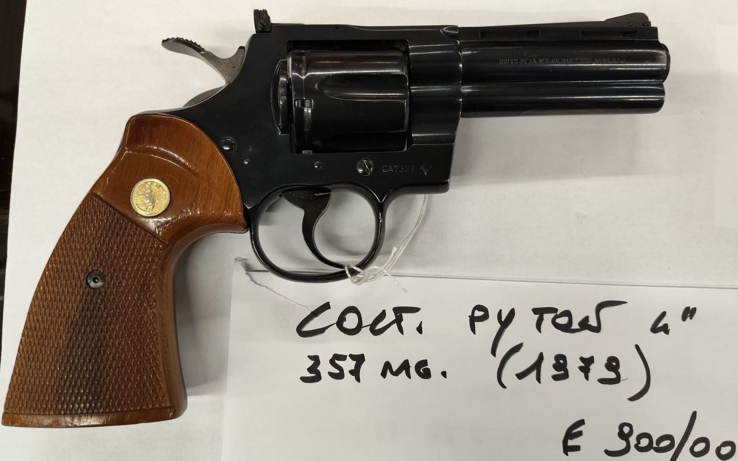 COLT PYTHON CAL. 357 MAGNUM CANNA DA 4" a 900,00€