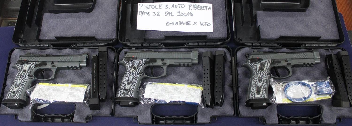 PISTOLA SEMIAUTOMATICA P.BERETTA TYPE 92 SQUALO CAL. 9X19