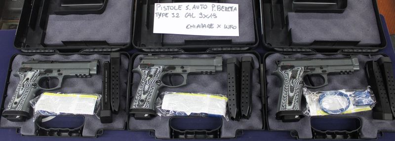 PISTOLA SEMIAUTOMATICA P.BERETTA TYPE 92 SQUALO CAL. 9X19