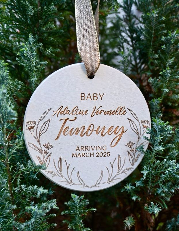Baby Arrival Announcement Hanger