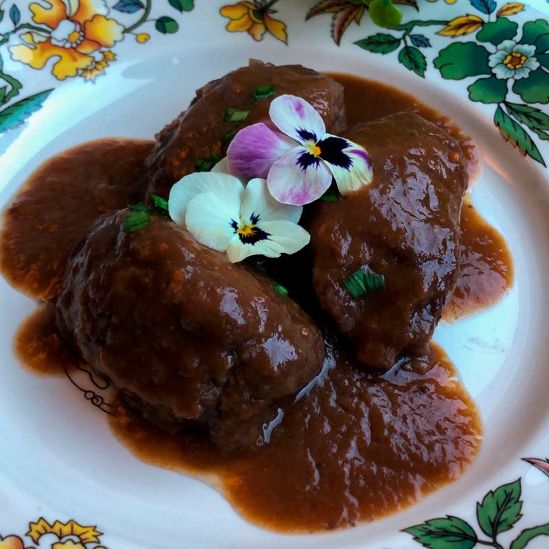 CARRILLERAS de Cerdo al Oporto - ración