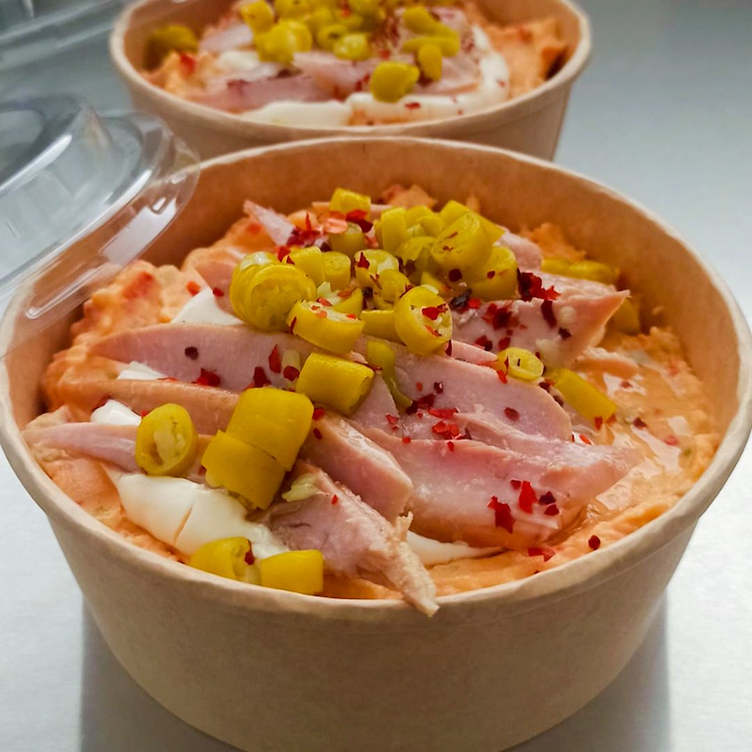 ENSALADILLA de Pimientos del Piquillo, con Ventresca de Atún y Piparras