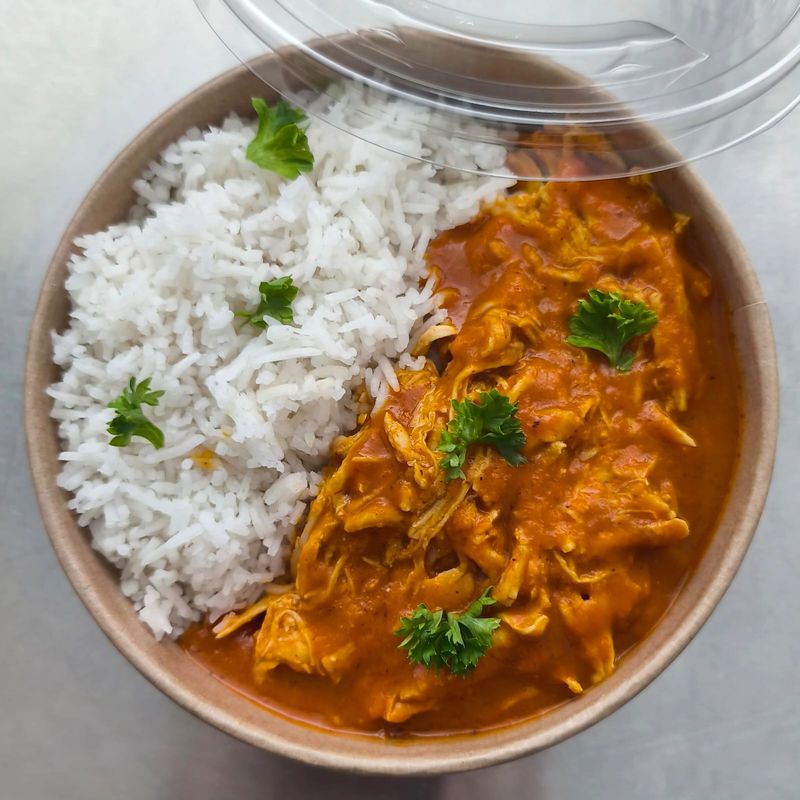 Pulled CHICKEN con Arroz Basmati Pulled CHICKEN con Arroz Basmati