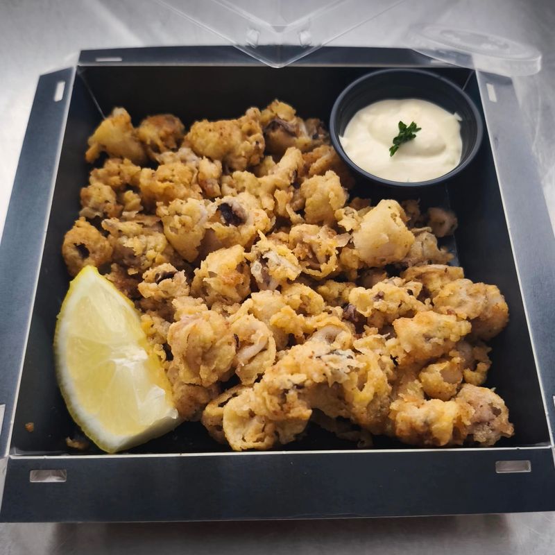 Calamares a la Andaluza con alioli Calamares a la Andaluza con alioli