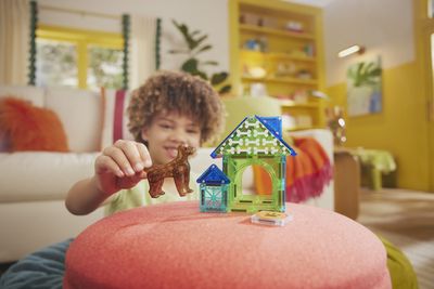 MAGNA-TILES - Dog house 13-Piece Set
