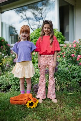 Petit Blush- Bowie Flared Pants - Small Flowers AOP - Girl - meiden 