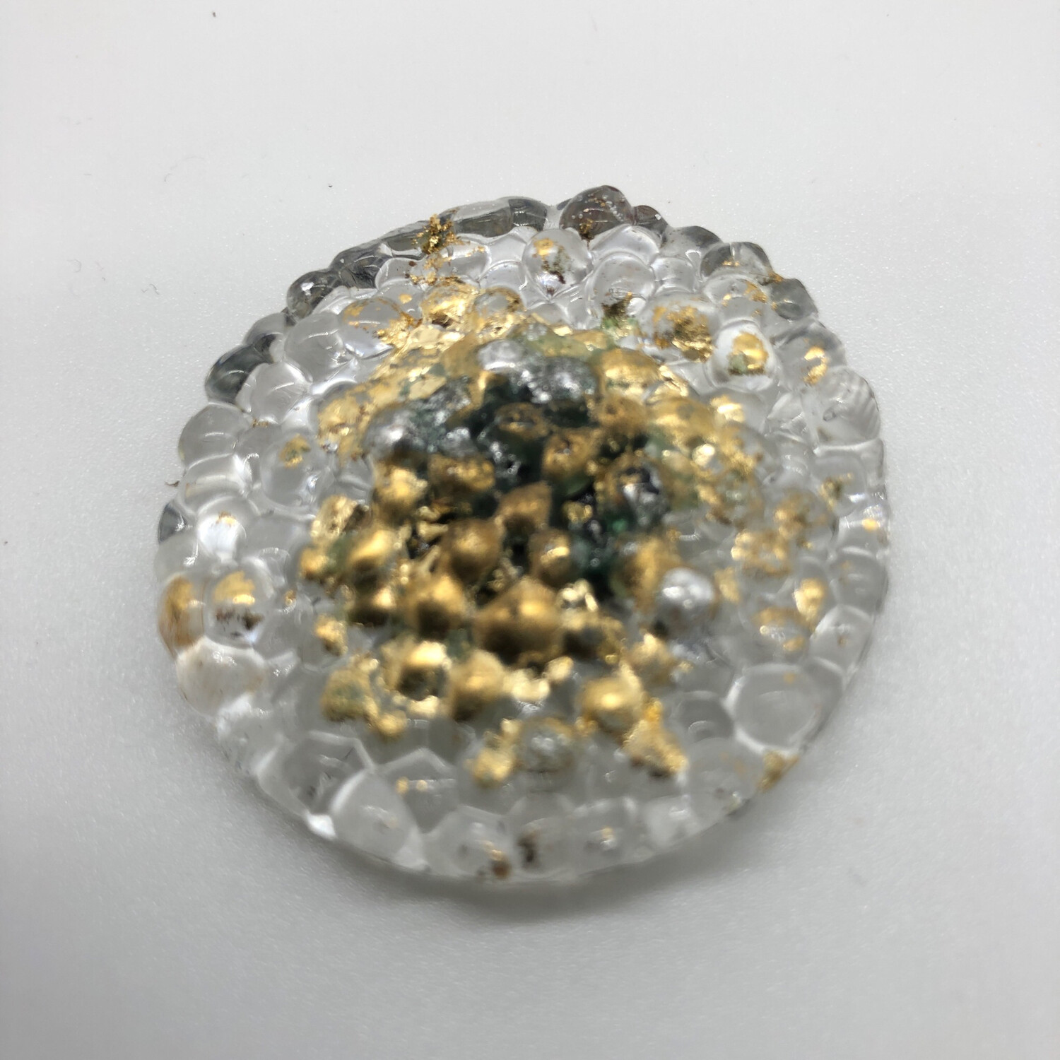 Brosche mit Chip transparent gold