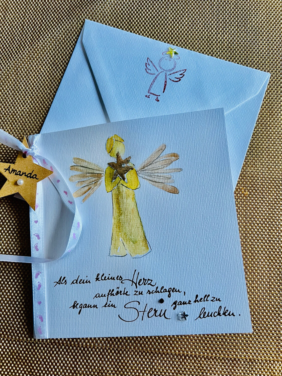 Trauerbillett Sternenkind - Amanda, handcoloriert, mit Perle, Kristallen und Spruch