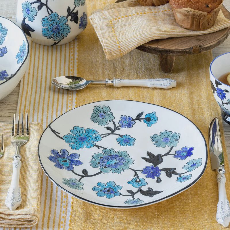 Periwinkle Vine Dinner Plate