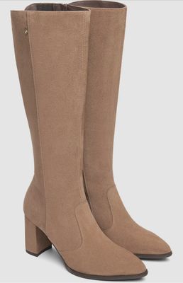 Paula Boot