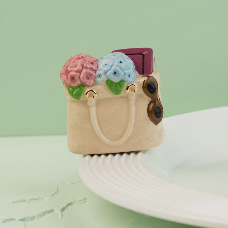 Tote-ally Cute