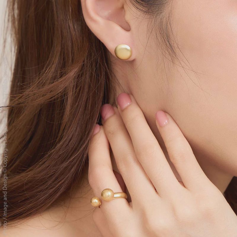 Bening Stud Earrings