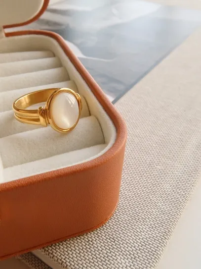 Furano Studio Mother of Pearl Ring