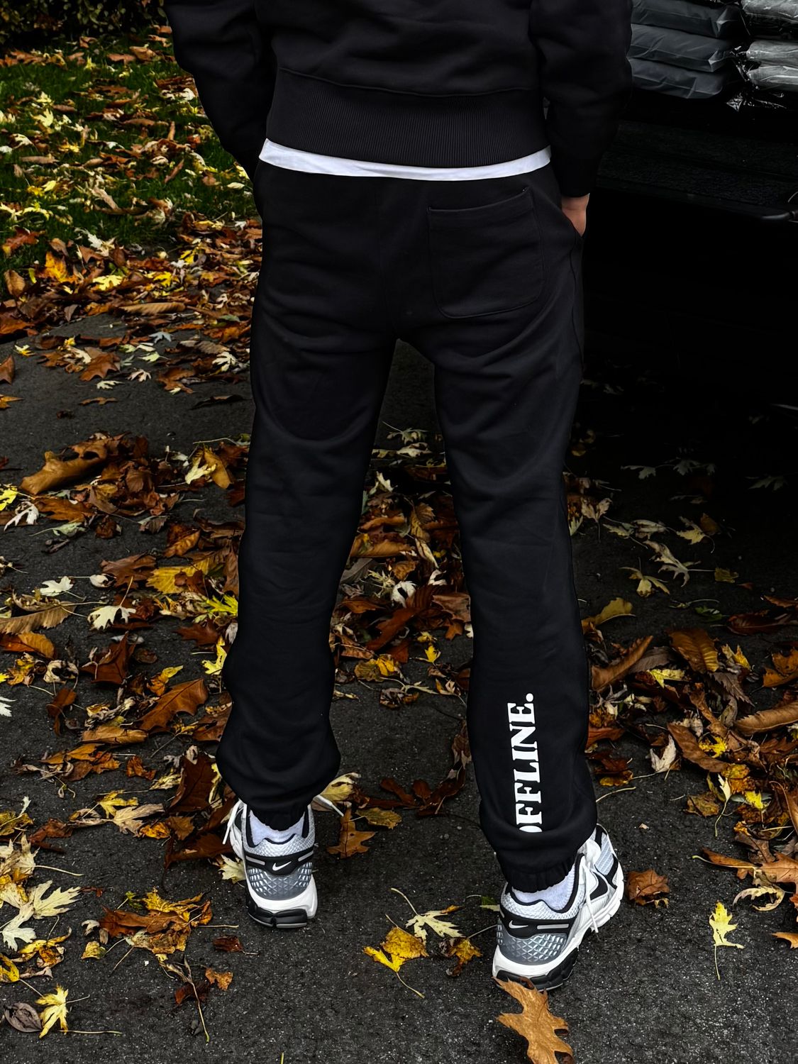 The OFF Jogger BLACK