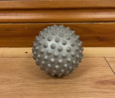 Spiky Ball