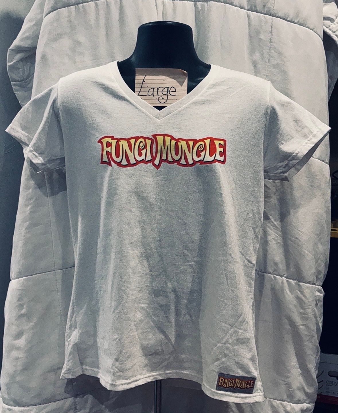 SIR Backdrop White Large Ladies V-Neck