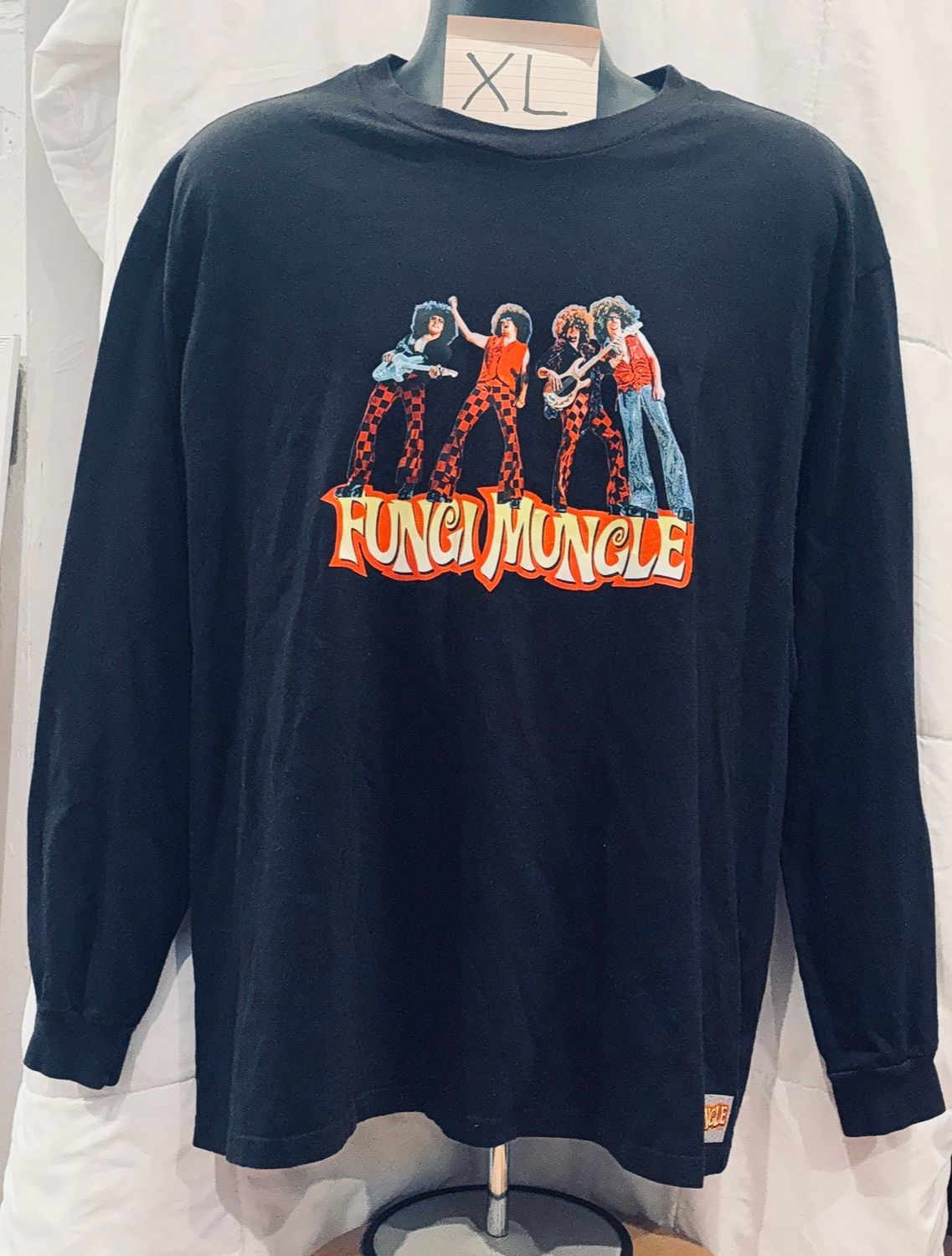 XL Unisex Black Vintage Long Sleeve - stock