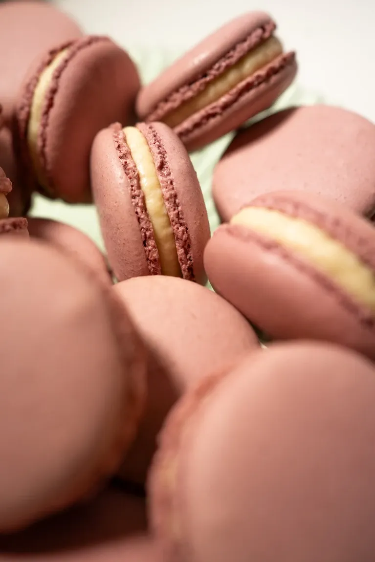 Kers - doosje van 4 macarons