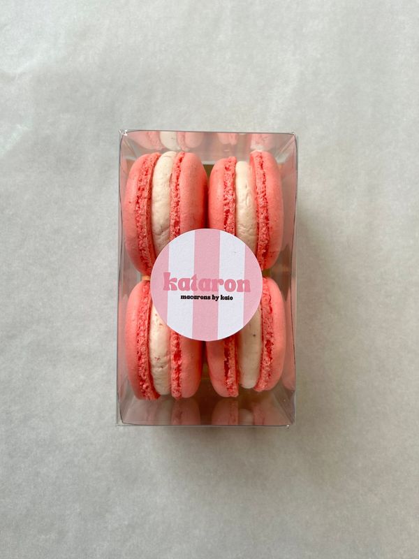 Aardbei - doosje met 4 macarons