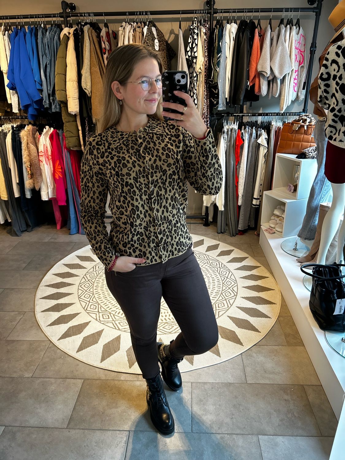 Geknoopt truitje/blouse - Leonie